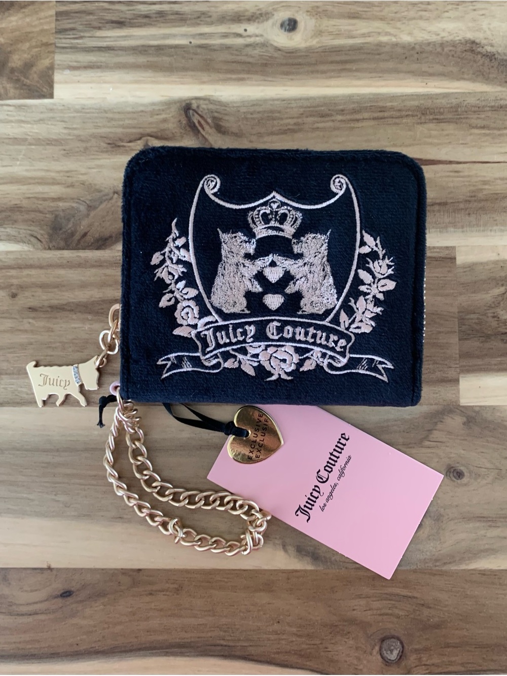 Juicy Couture velvet wristlet purse wallet NWT
